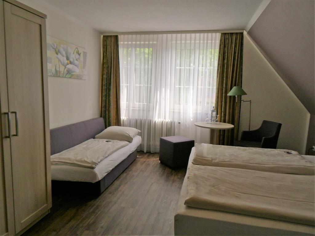 Landhotel Alte Schule - Hotel Garni Schillig Eksteriør bilde